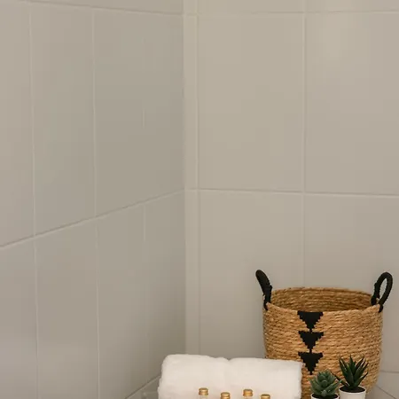 Villa Lourdas Hideaway *