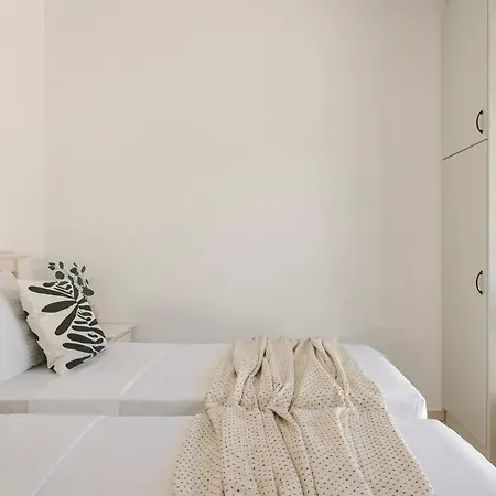 Lourdas Hideaway Villa *