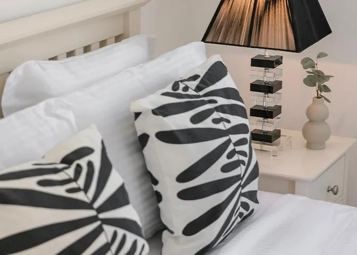 Lourdas Hideaway Villa *