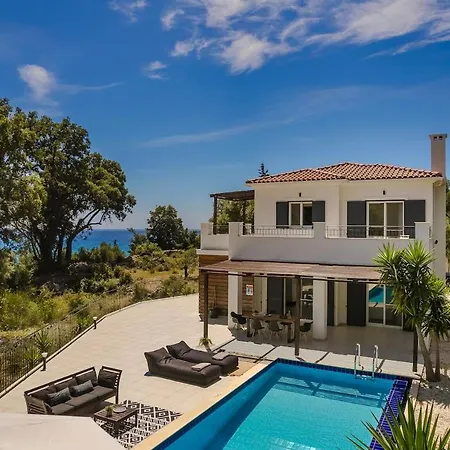 Lourdas Hideaway ロウダータ