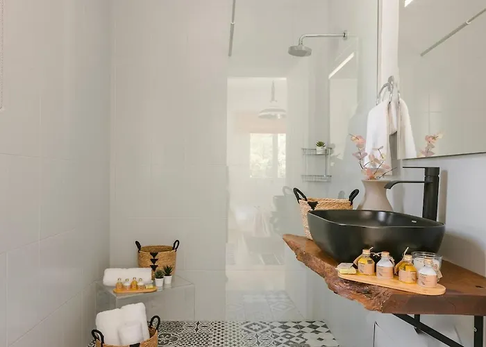 Vilă Lourdas Hideaway