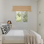 Lourdas Hideaway