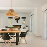 Lourdas Hideaway Βίλα *