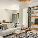 Βίλα Lourdas Hideaway Λουρδάτα